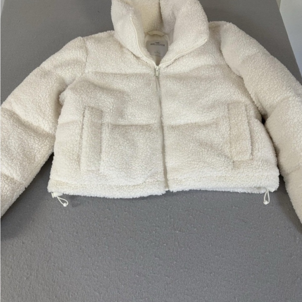 Hollister Cream Sherpa Jacket